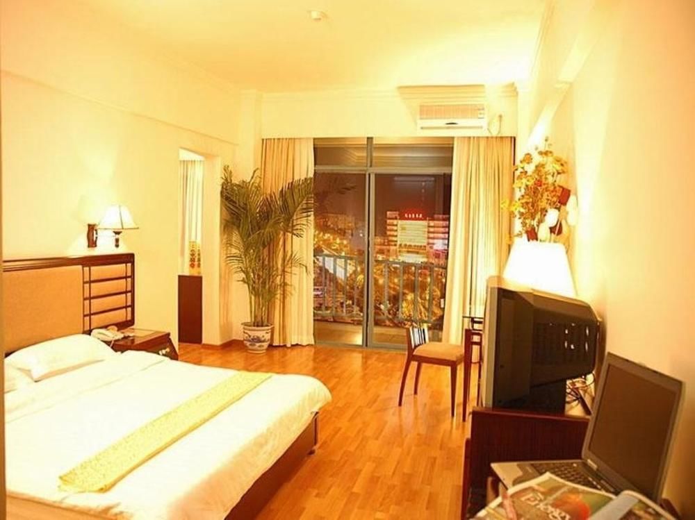 Green Bamboo Hotel Guilin Bagian luar foto