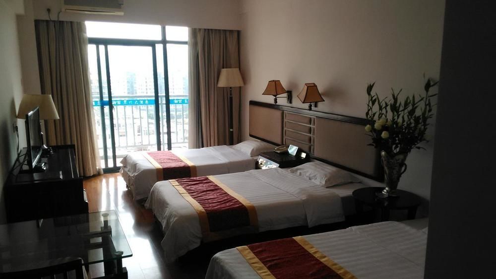 Green Bamboo Hotel Guilin Bagian luar foto
