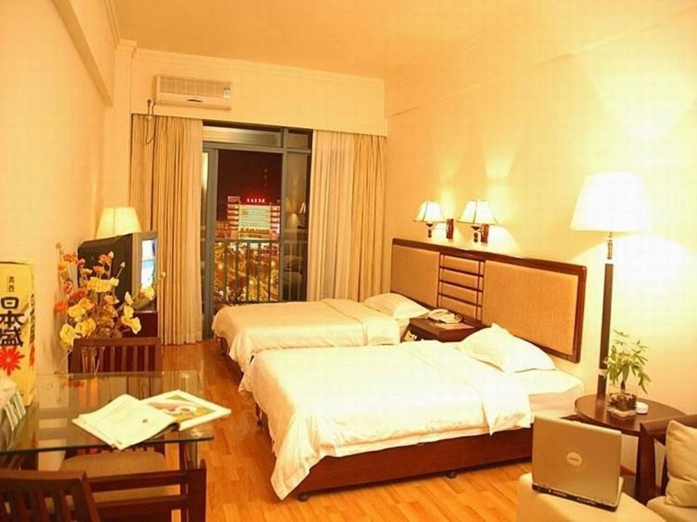 Green Bamboo Hotel Guilin Bagian luar foto